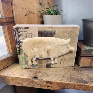 Wooden Block with Pig Shelf Sitter